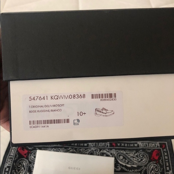 Tan Gucci Loafers size 10 European size 11 US - Picture 3 of 3